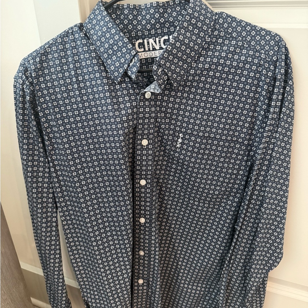 Cinch Men's Blue Patterned Shirt (Medium)